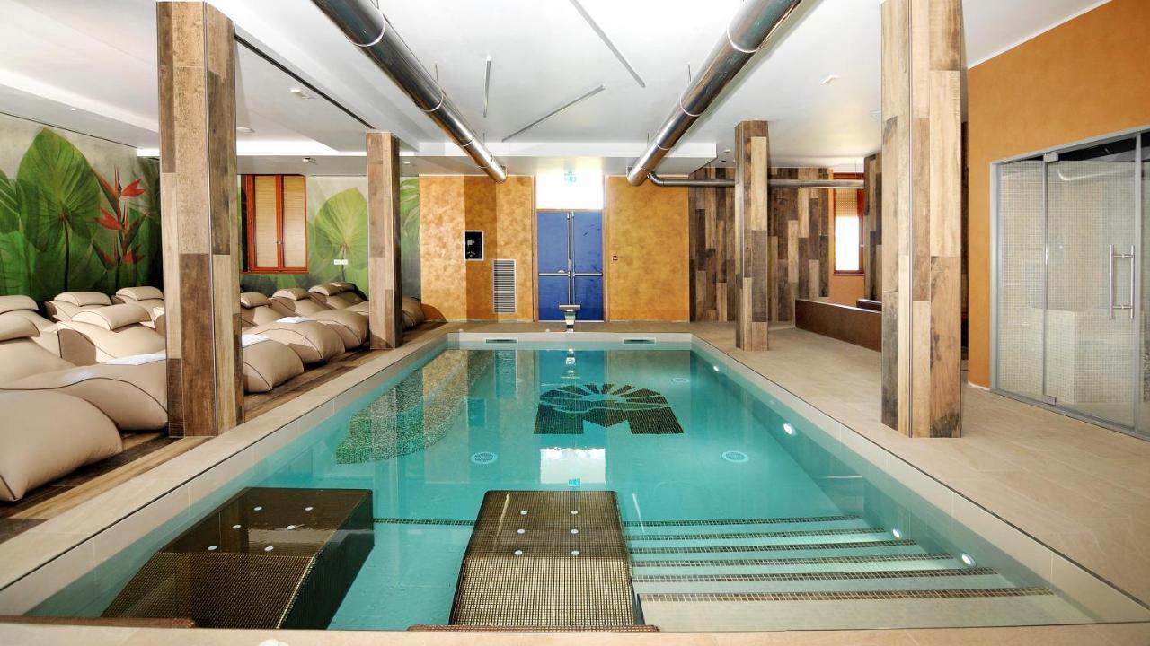 Bungalow Marina Caorle Bagian luar foto